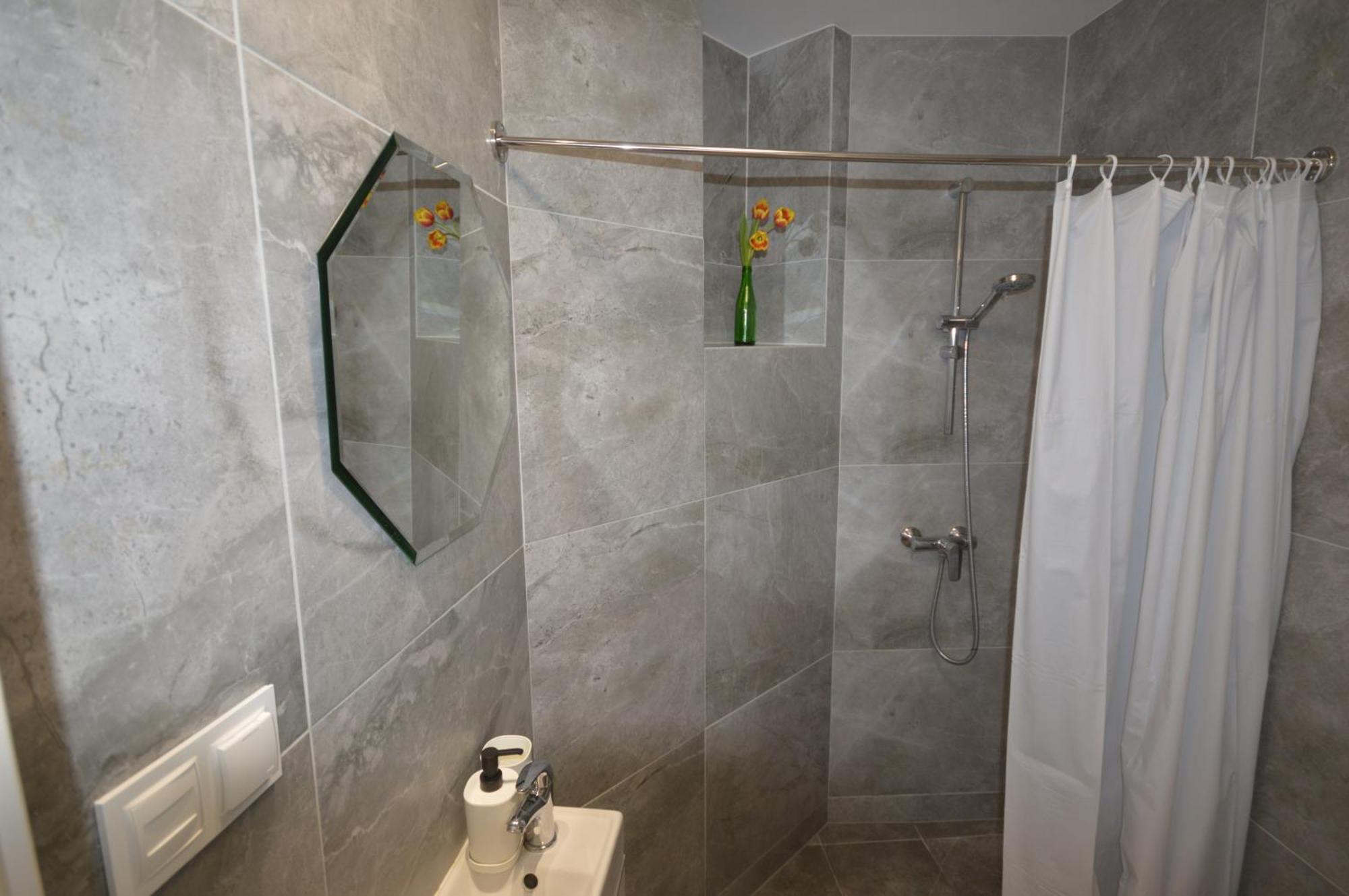 Cracow Hotel apartamentowy *